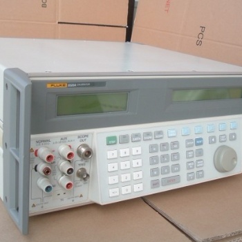 回收供应fluke 5700a多功能校准仪