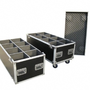 东莞定制航空箱设备运输箱周转箱万向轮铝合金箱无人机设备箱
