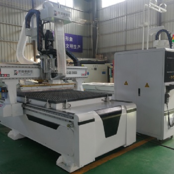 供应青海的板式家具开料雕刻机厂家价格？青海的板式家具开料机工厂