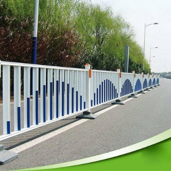 周口道路市政护栏 太康人车隔离护栏市政护栏大量现货