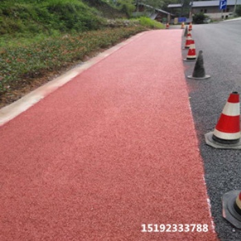 江苏泰州彩色沥青铺筑彩色路面的施工要求