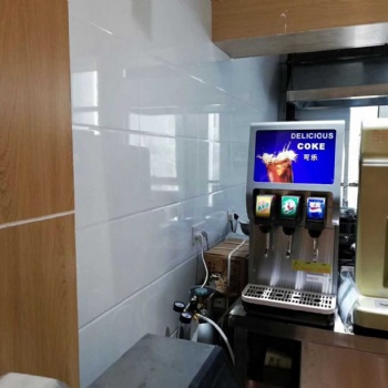 汉堡店可乐机可乐**气瓶浙江可乐机厂家