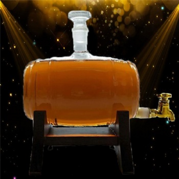 酒桶造型玻璃醒酒器创意玻璃威士忌伏特加洋酒瓶创意手工玻璃白酒瓶