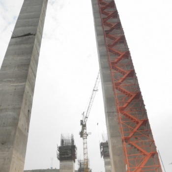 鑫洪厂家直供桥梁施工安全爬梯 基坑施工安全爬梯 价格优
