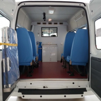 福特新世代v348短轴监护型救护车