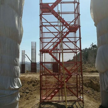 贵州鑫洪厂家批发提供箱式安全爬梯 护网式安全爬梯 扩架式安全爬梯