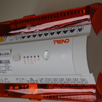英国卓灵以太网控制器IQ4E/128/BAC /230BACNET/IP通信