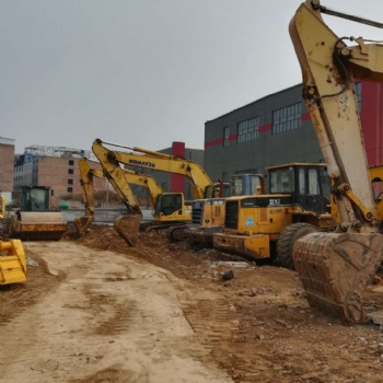 西安高新区周边挖掘机装载机工程机械租赁