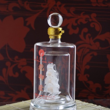 创意玻璃白酒瓶订制异形酒瓶手工艺异形玻璃白酒瓶