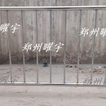 郑州哪卖不锈钢铁马郑州不锈钢铁马护栏厂家不锈钢铁马规格