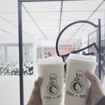 加盟月叶红茶实现梦想