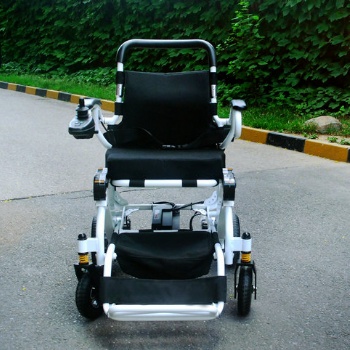 北京实体店专营电动轮椅老年代步车轻便折叠轮椅