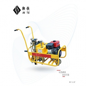 桐城鞍铁液压松紧机工程施工现场技术改进