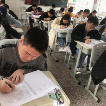 江苏瀚宣博大专转本科学授课展望美好本科未来