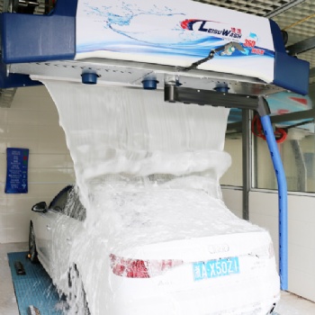 全自动洗车机洗护功能意义镭豹自动化设备