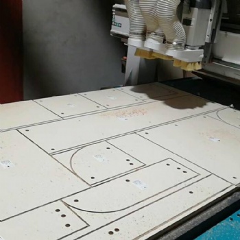 厂家生产的定制板式家具橱柜衣柜数控开料机