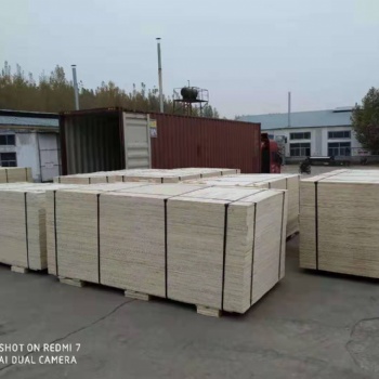 LVL免熏蒸木方韩国木拉条FSC认证 顺向整芯板桃芯板