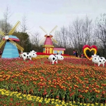 春节万物复苏大型荷兰风车一手现货出租，风车展设备出租