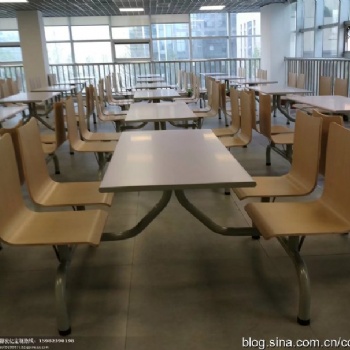四川食堂餐桌椅 中式快餐桌椅 小吃店快餐桌椅厂家