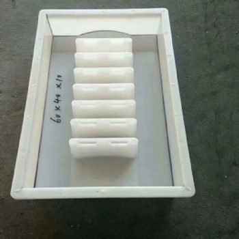 水渠槽盖板模具泄水渠盖板模具诚家远模具专业定制