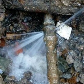 检测地下消防管道漏水 检测地下自来水管漏水 管道破损漏水维修服务