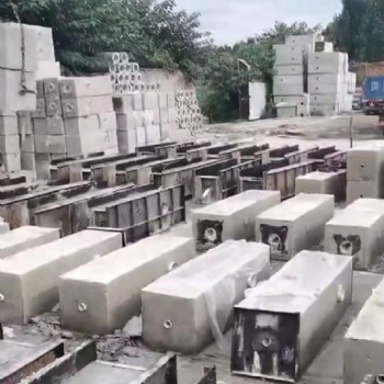 北京路灯底座水泥构件品质保障的生产厂家