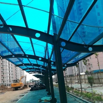山东阳光板厂家-青岛雨棚pc阳光板车库雨棚阳光板耐力板