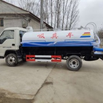 河北廊坊小型柴油三轮吸粪车 5方大型吸粪车价格 沼液粪便收集运输可定制