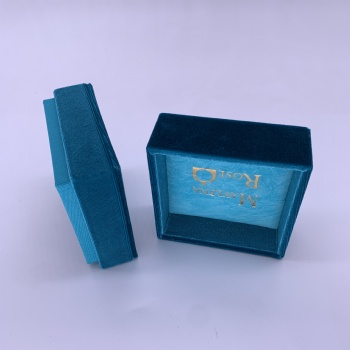 吊坠盒定制-戒子盒研发-礼品盒生产