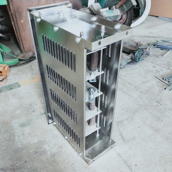 37kw变频器用30kw15R弹簧制动电阻施工升降机电梯货梯电阻