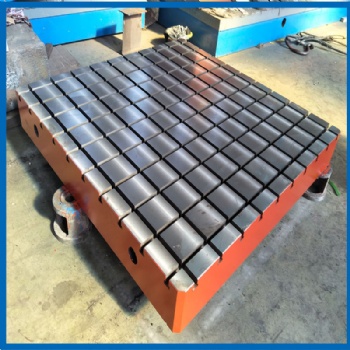 建新铸造生产 铁地板，火工平板，测量平板。焊接平板 试验平板可来图加工定做