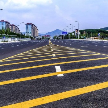 山西太原琪杰道路标线-热熔标线-彩色防滑标线