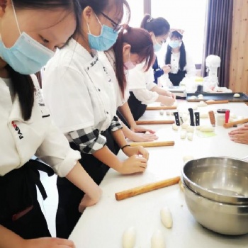 聊城西点蛋糕烘焙培训学校