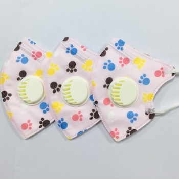 泉州厂家 婴幼儿童防护口罩 45g 水刺布 猫爪图案印花