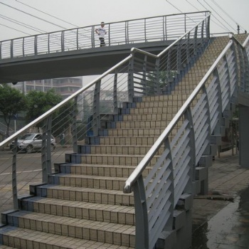 深圳市天桥栏杆生产厂家