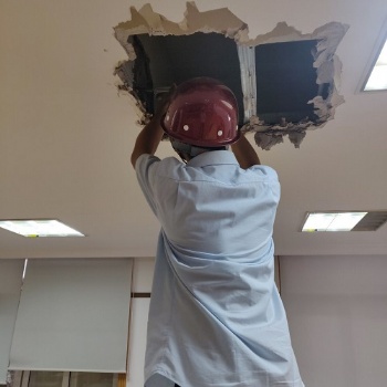 武汉玻璃幕墙排查_湖北房屋检测_古建筑检测_厂房检测公司