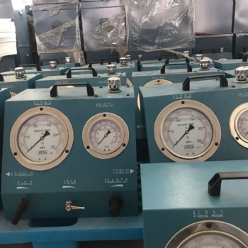 气动液压泵PP系列 工作压力150-350MPa常州卓泰液压现货供应