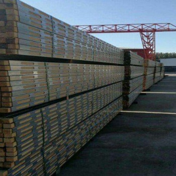 新型建材钢包木钢包木厂家