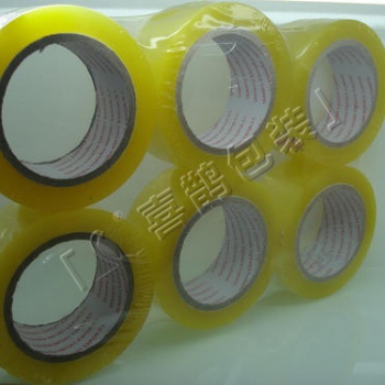 买胶带收缩打包机 来山东喜鹊包装机械 自动完成 性能稳定 节省人力 您不会选错