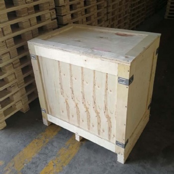 青岛胶合板木箱用于索具设备类尺寸定制 出口免熏蒸包装箱价格低