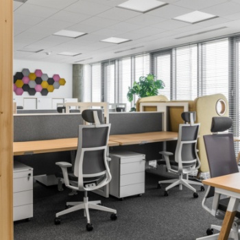 合肥小型办公室装修，如何通过设计满足各个功能需求