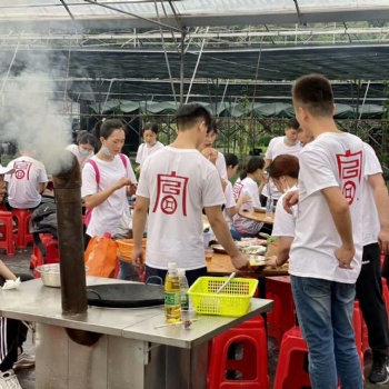 深圳农家乐-深圳凤凰山周边野炊烧烤农家乐拓展基地