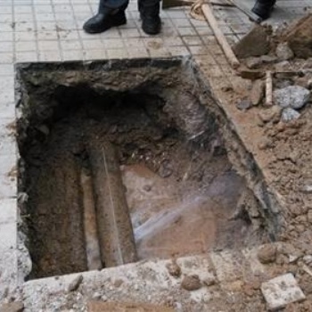 上海金山地下管道漏水检测查找漏水点位置消防水漏水检修