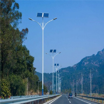 双臂太阳能路灯 户外6米7米8米太阳能灯 道路照明灯