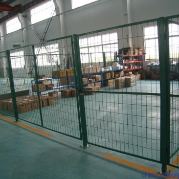 双边丝护栏网公路防护网仓库车间隔离网小区室内隔离围栏厂家**
