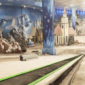 安装魔毯给景区带来的影响 景区滑雪场魔毯造雪机设备