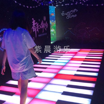 网红小屋系列钢琴小屋