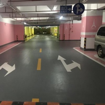 潍坊诸城高密地下停车场环氧地坪施工安丘坊子地下停车场做环氧地坪价格