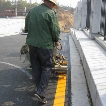 重庆丰萊车位划线公司，地坪漆施工，车位划线，热熔划线，冷涂划线