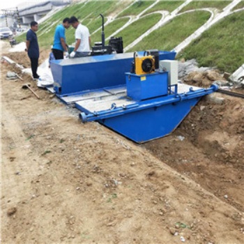 水渠成型机 液压自走式渠道成型机 边沟成型机 天顺